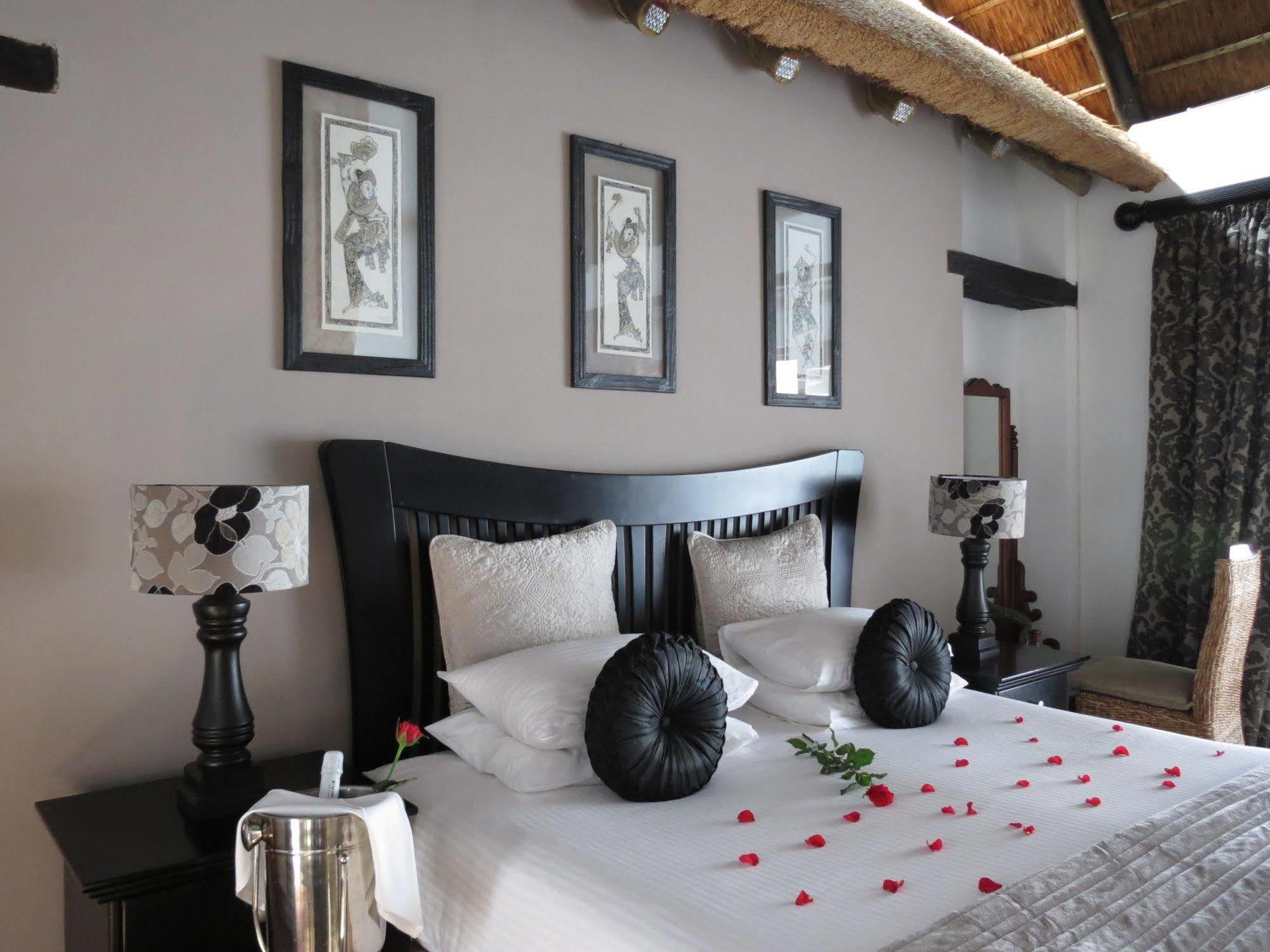 Galagos Lodge Hartbeespoort Extérieur photo