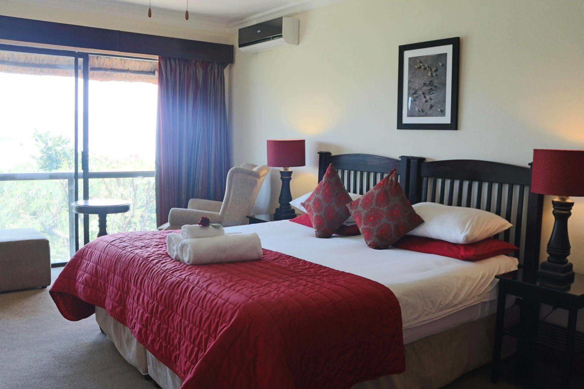 Galagos Lodge Hartbeespoort Extérieur photo