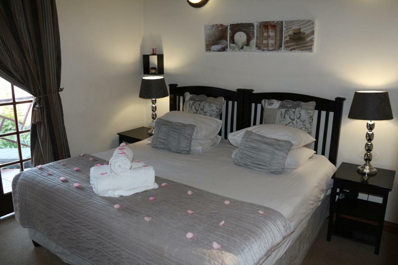 Galagos Lodge Hartbeespoort Extérieur photo