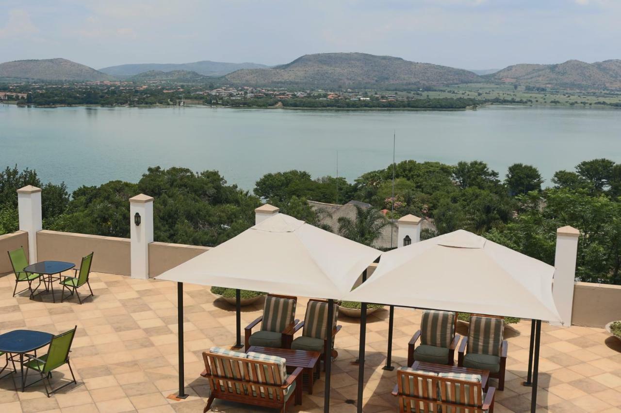 Galagos Lodge Hartbeespoort Extérieur photo